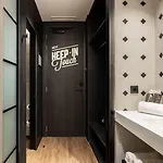 Toc * مالقة