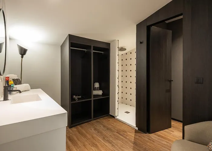 Hostel Toc