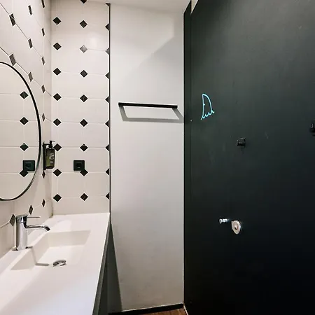 Toc Albergue *